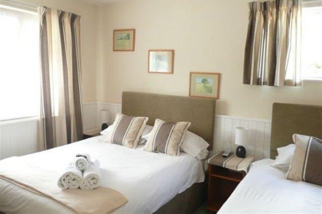 ケンブリッジ アカシア ゲスト ハウス Bed & Breakfast 部屋 写真